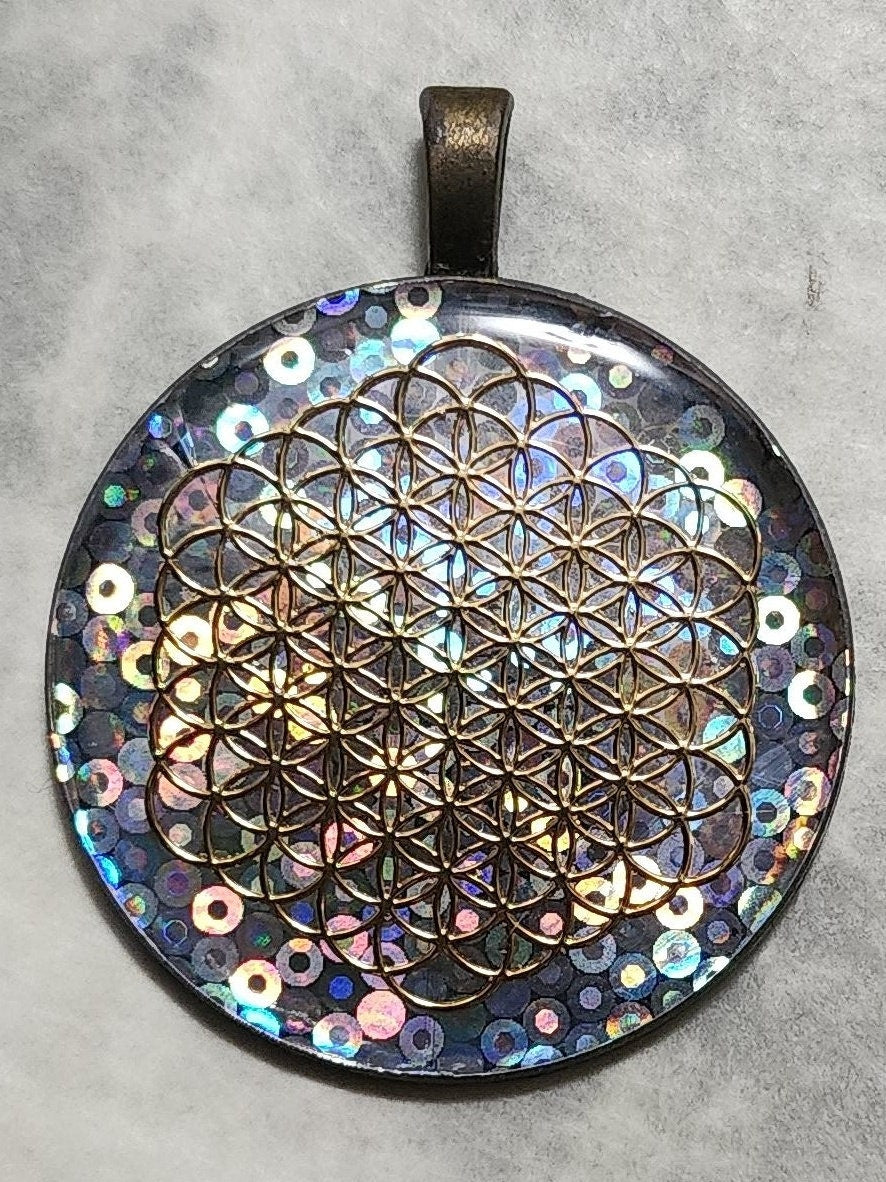 Talisman Pendant | Gold Fruit of Life Pendant | Holographic Dots Pendant | 37mm | UV Resin Pendant | Hologram