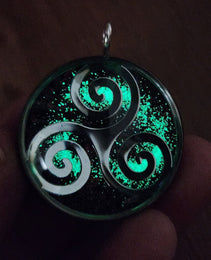 Handmade 77 Crystal Matrix Orgone Pendant | Silver Triskelion | EMF Protection Orgone Pendant | Orgonite Crystal Pendant
